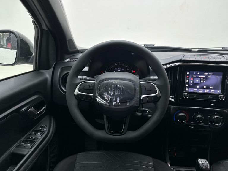 Fiat Strada Volcano 1.3 Flex 8V CD