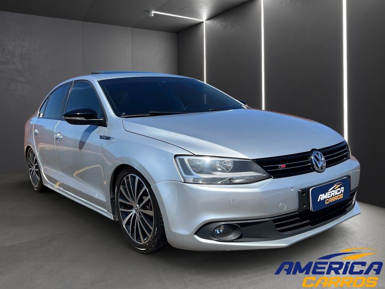 Volkswagen VW jetta Highline TSI 2.0 DSG