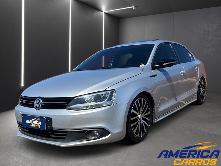 Volkswagen VW jetta Highline TSI 2.0 DSG