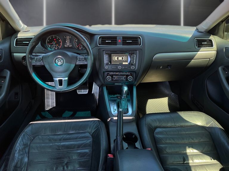 Volkswagen VW jetta Highline TSI 2.0 DSG