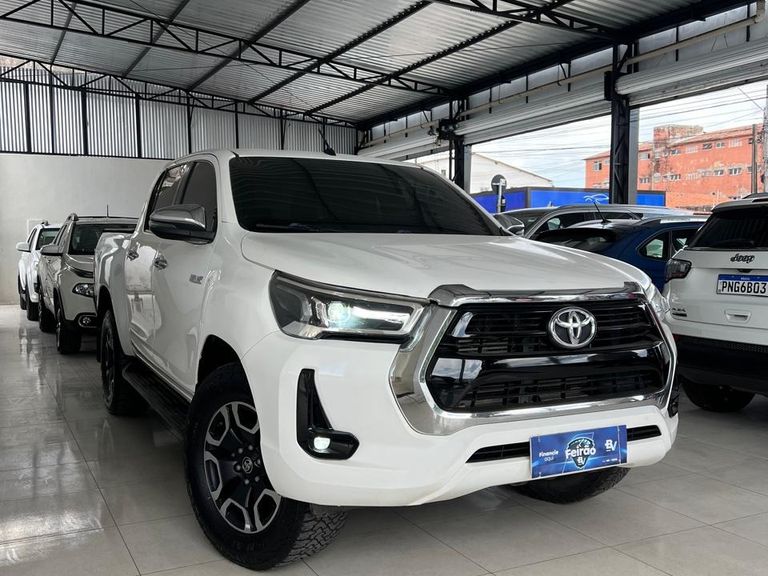 Toyota Hilux CD SRX 4x4 2.8 TDI 16V Diesel Aut.