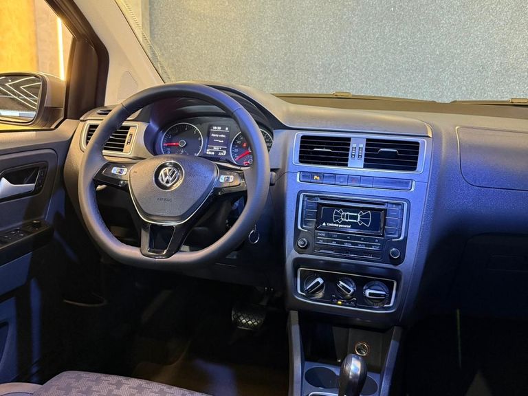 VolksWagen Fox Comfortline I Motion 1.6 Flex 8V 5p