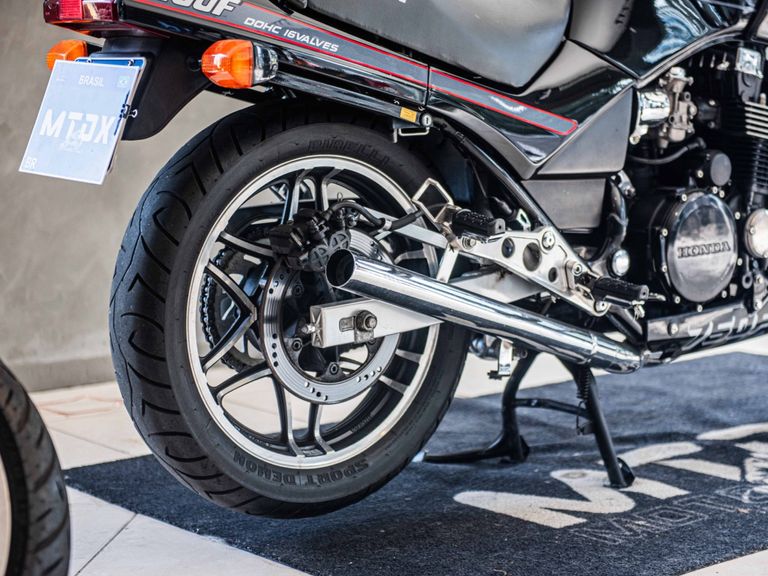 Honda Magia Negra