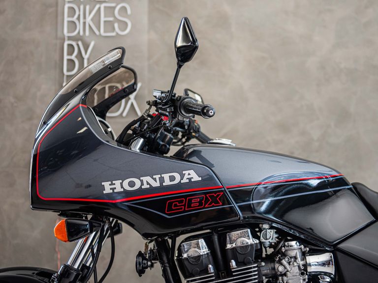 Honda Magia Negra