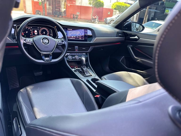 VolksWagen JETTA R-Line 250 TSI 1.4 Flex 16V Aut.