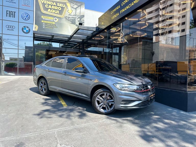 VolksWagen JETTA R-Line 250 TSI 1.4 Flex 16V Aut.