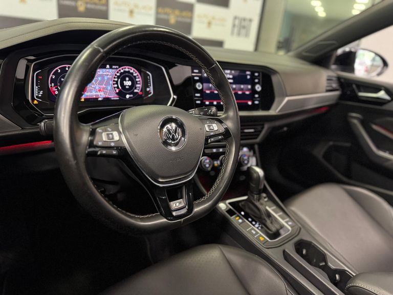 VolksWagen JETTA R-Line 250 TSI 1.4 Flex 16V Aut.