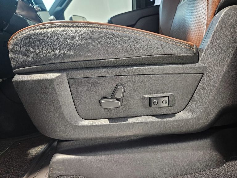 RAM 3500 LIMITED LONGHORN 6.7 TB CD Diesel