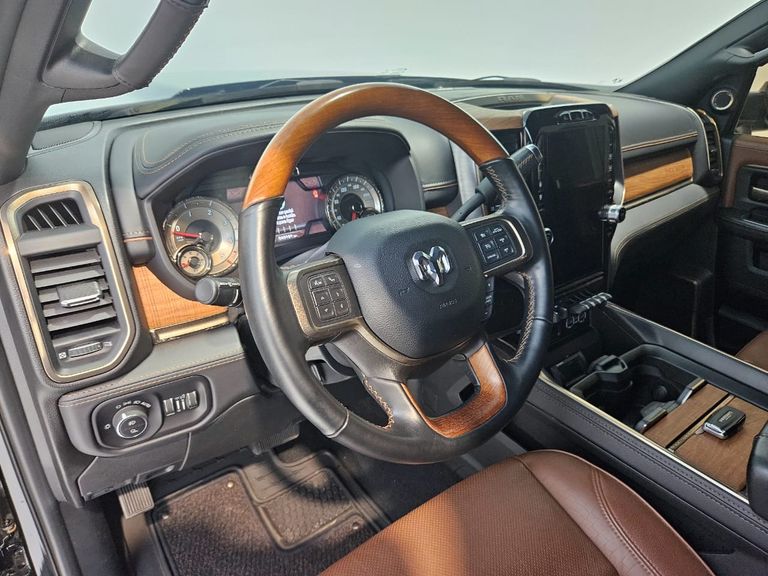 RAM 3500 LIMITED LONGHORN 6.7 TB CD Diesel