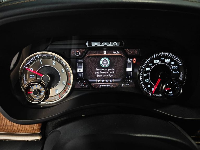 RAM 3500 LIMITED LONGHORN 6.7 TB CD Diesel