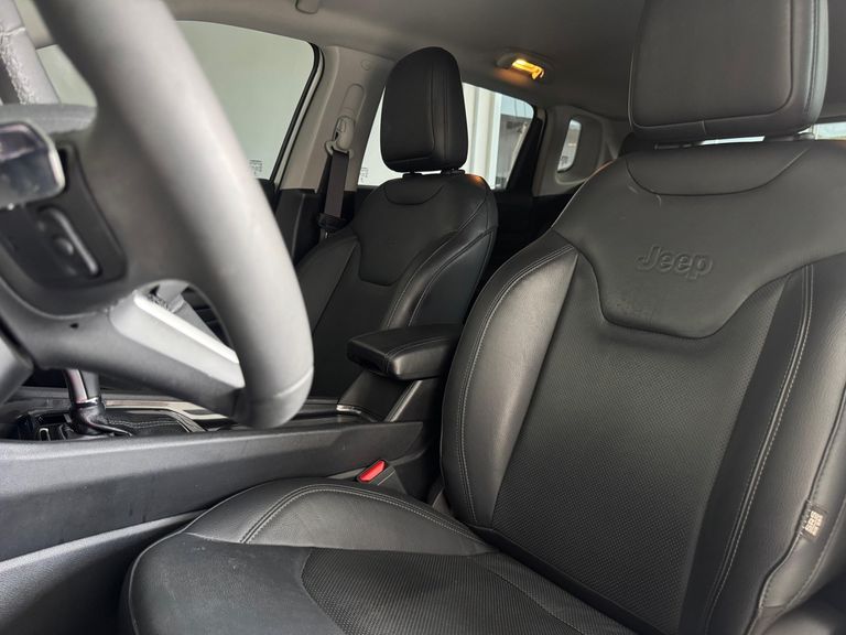 Jeep COMPASS LONG. T270 1.3 TB 4x2 Flex Aut.