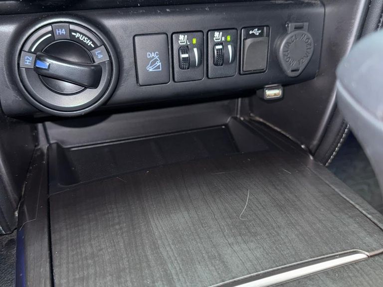 Toyota Hilux SW4 SRX 4x4 2.8 TDI 16V Dies. Aut.