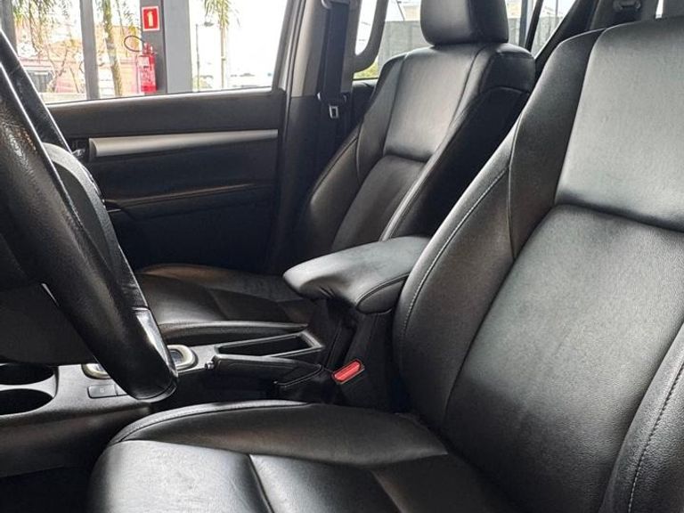 Toyota Hilux CD SRV 4x4 2.8 TDI Diesel Aut.