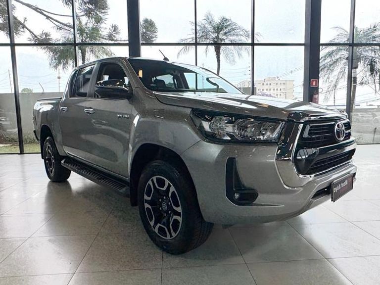 Toyota Hilux CD SRV 4x4 2.8 TDI Diesel Aut.