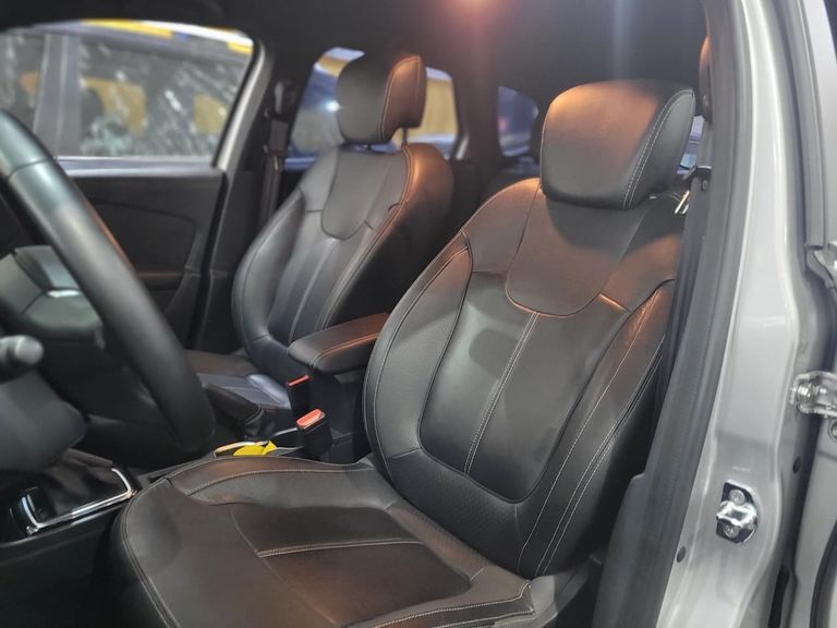 Renault CAPTUR Intense 1.3 TB 16V Flex 5p Aut.