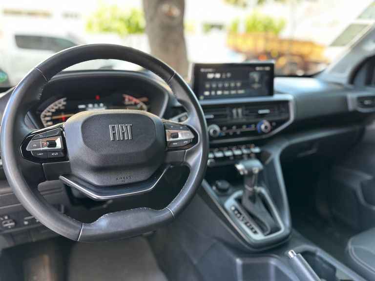 Fiat Titano Volcano 2.2 16V 4x4 TB Die. Aut.