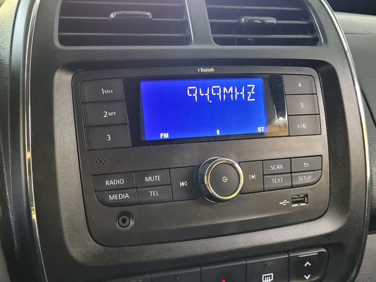 Renault KWID Zen 1.0 Flex 12V 5p Mec.