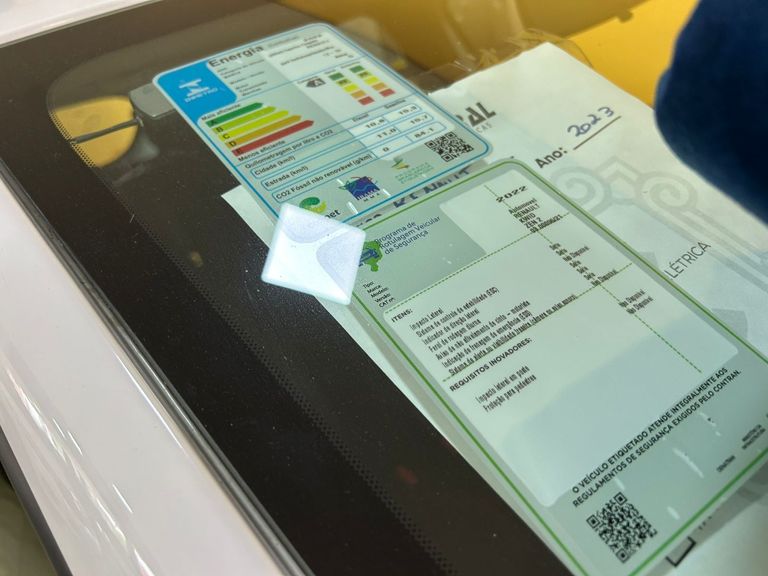 Renault KWID Zen 1.0 Flex 12V 5p Mec.