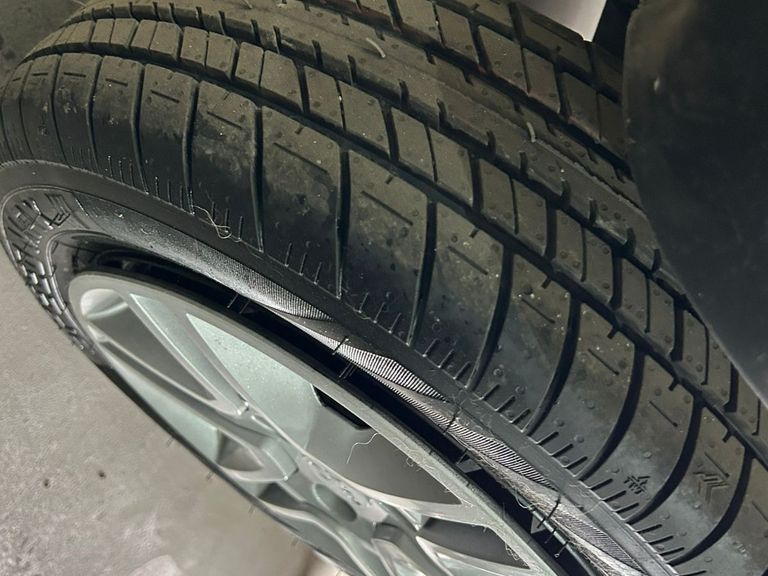 Renault KWID Zen 1.0 Flex 12V 5p Mec.