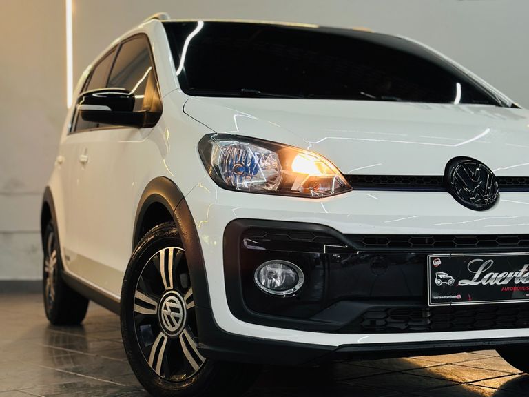 VolksWagen up! Xtreme 1.0 TSI Total Flex 12V 5p