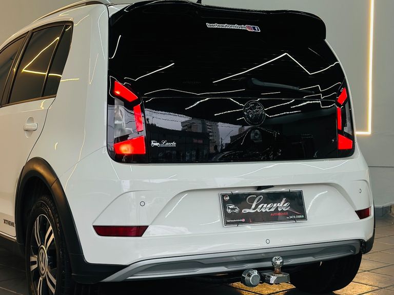 VolksWagen up! Xtreme 1.0 TSI Total Flex 12V 5p