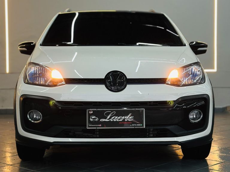 VolksWagen up! Xtreme 1.0 TSI Total Flex 12V 5p