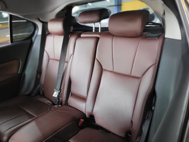 Honda CITY Hatchback Touring 1.5 Flex 16V Aut