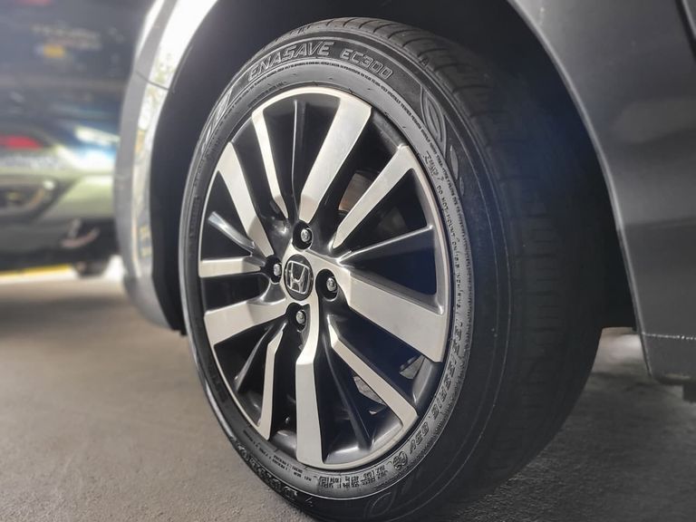 Honda CITY Hatchback Touring 1.5 Flex 16V Aut