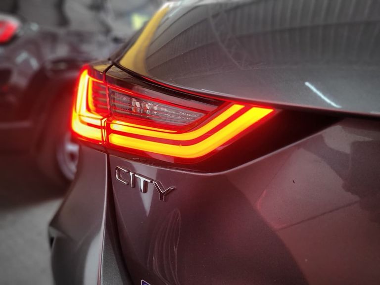 Honda CITY Hatchback Touring 1.5 Flex 16V Aut