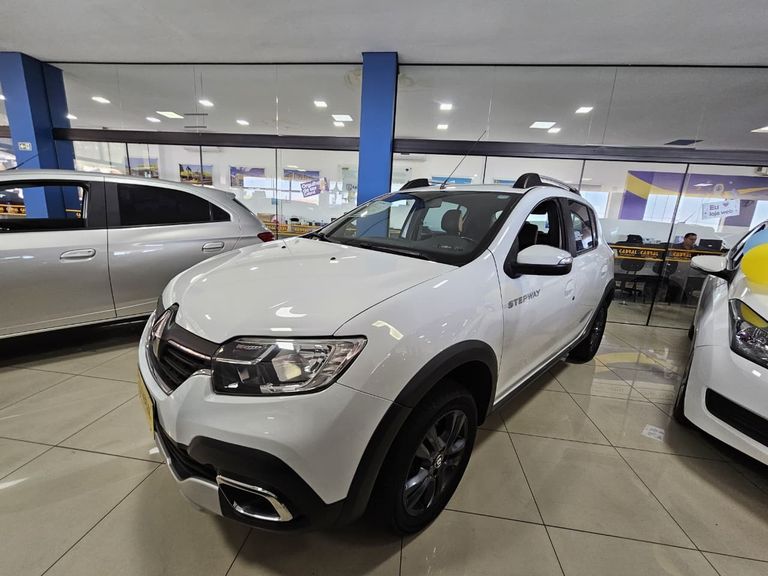 Renault STEPWAY Intense Flex 1.6 16V  Aut.