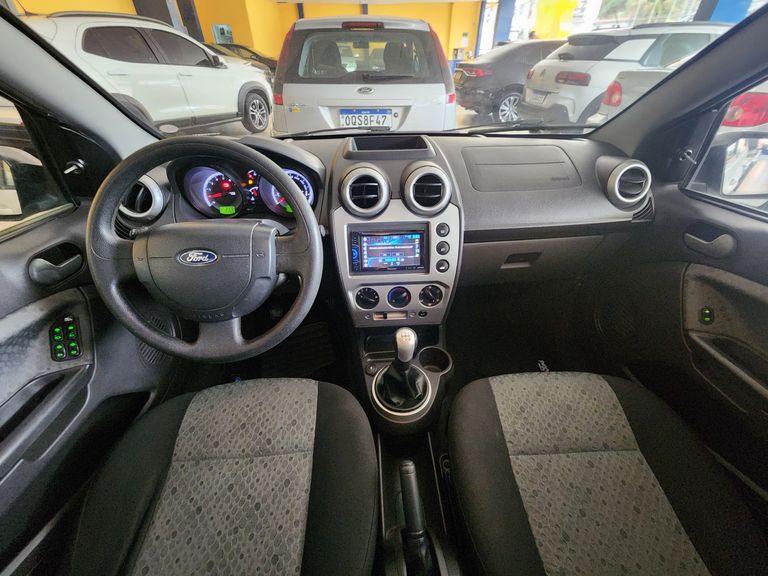 Ford Fiesta SE 1.6 8V Flex 5p