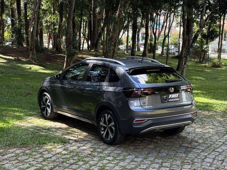 VolksWagen Nivus Highline 1.0 200 TSI Flex Aut.