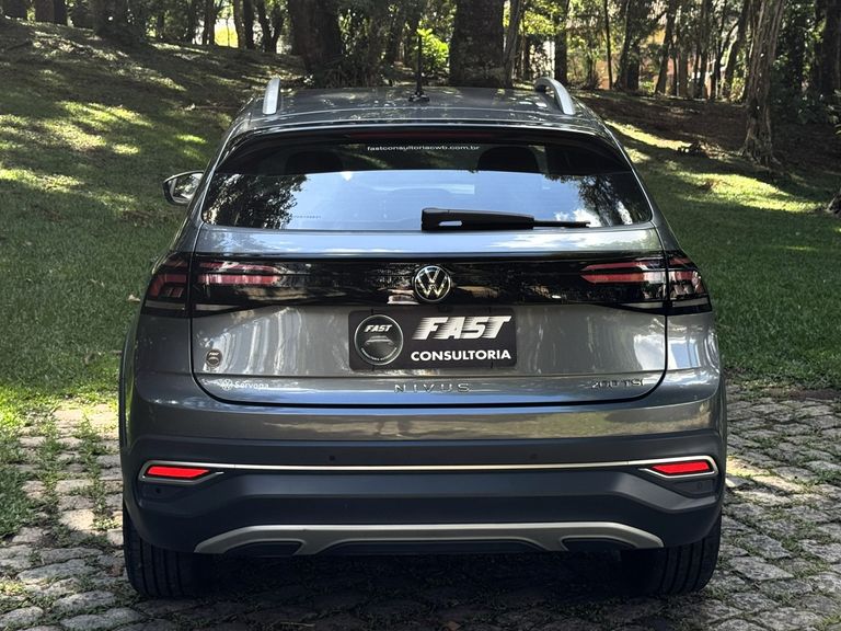 VolksWagen Nivus Highline 1.0 200 TSI Flex Aut.