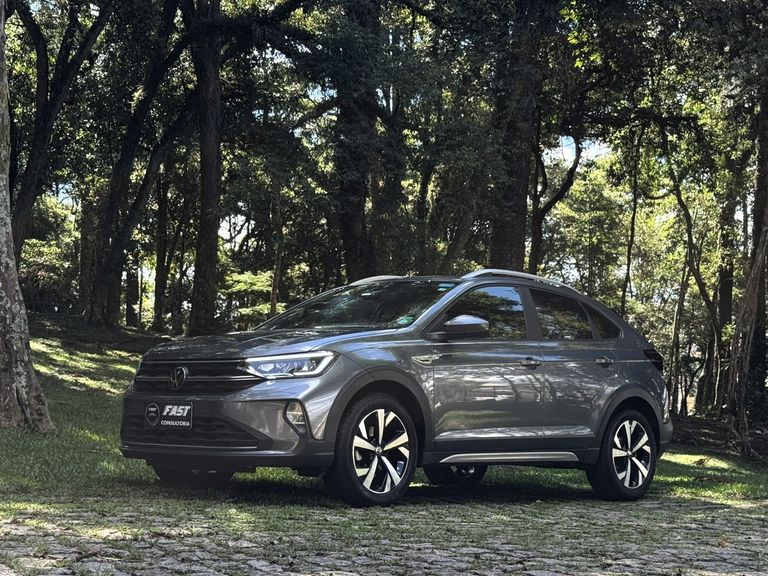 VolksWagen Nivus Highline 1.0 200 TSI Flex Aut.