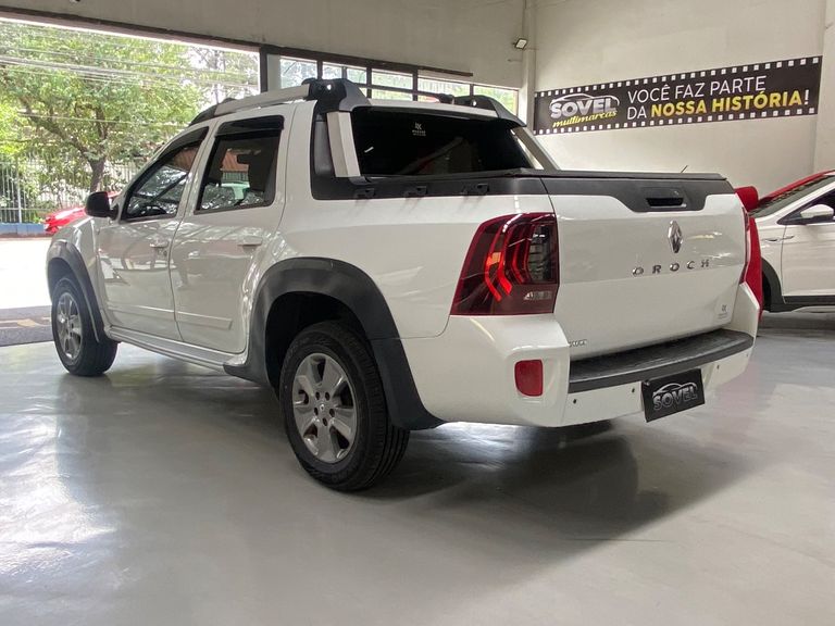 Renault OROCH 1.6 DYN42