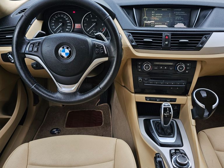 BMW X1 SDRIVE 20i 2.0/2.0 TB Acti.Flex Aut.