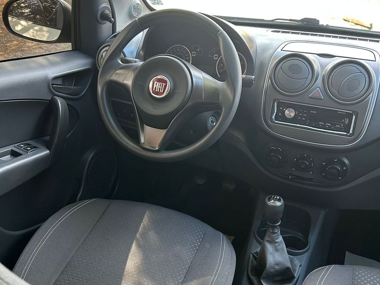 Fiat Grand Siena 1.4 EVO Flex 8V 4p