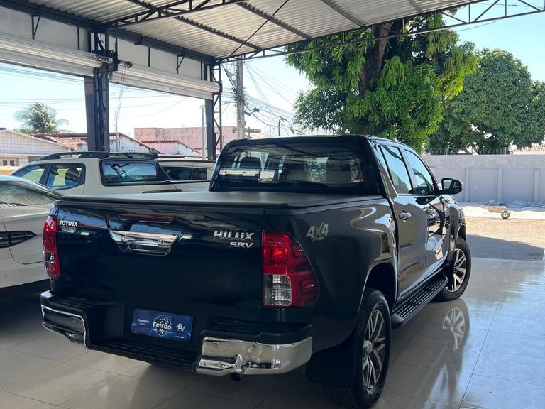 Toyota Hilux CD SRV 4x4 2.8 TDI Diesel Aut.