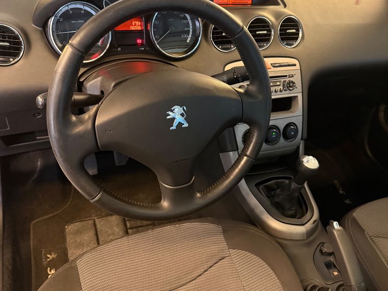 Peugeot 308 Active 1.6 Flex 16V 5p mec.