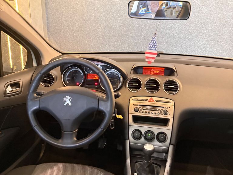 Peugeot 308 Active 1.6 Flex 16V 5p mec.