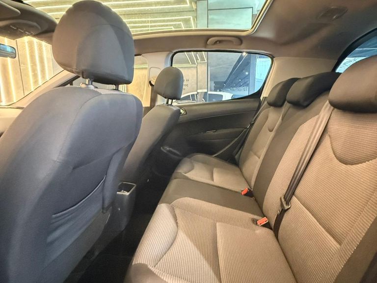 Peugeot 308 Active 1.6 Flex 16V 5p mec.