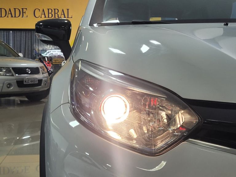 Renault CAPTUR Zen 1.6 16V Flex 5p Mec.