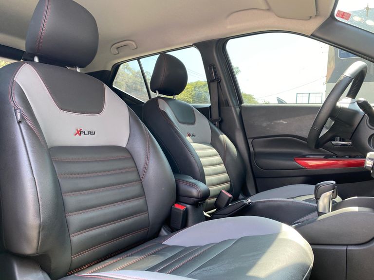 Nissan KICKS XPlay 1.6 16V Flex Aut.