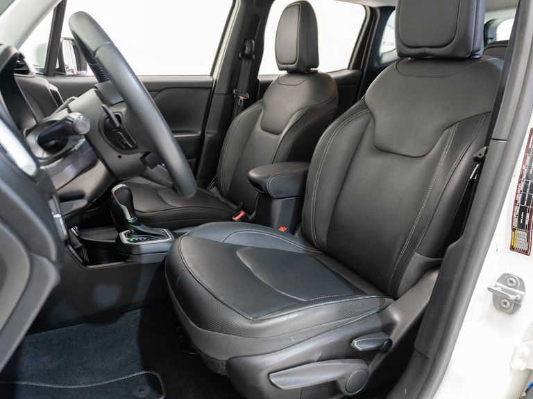 Jeep Renegade Longitude 1.8 4x2 Flex 16V Aut.