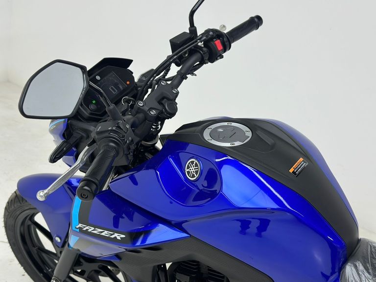 YAMAHA FZ25 250 FAZER CONNECTED