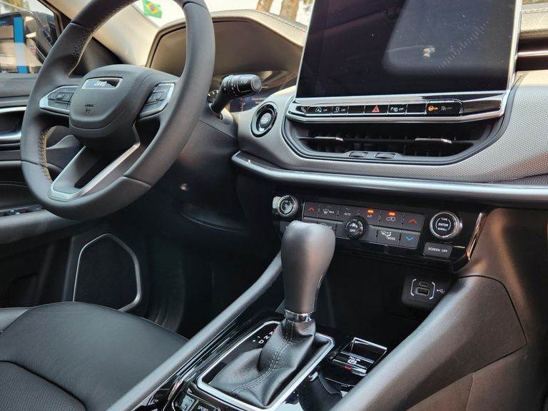 Jeep COMPASS LONG. T270 1.3 TB 4x2 Flex Aut.