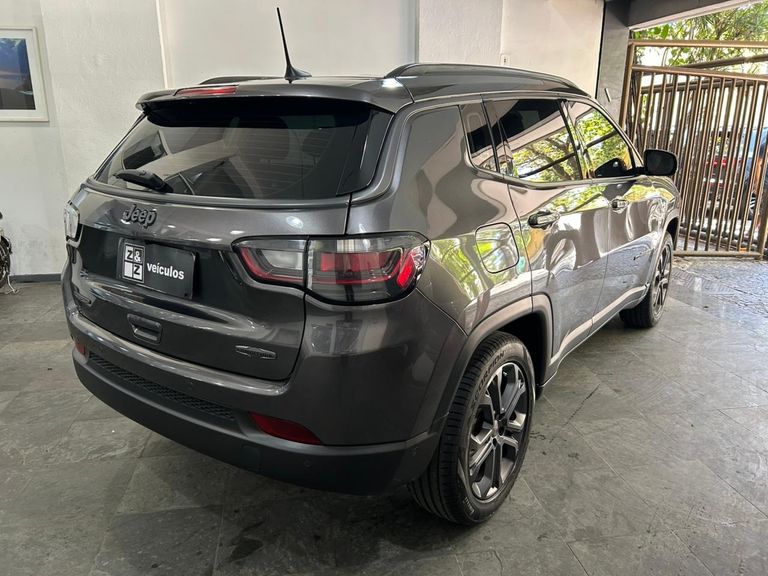 Jeep COMPASS Lon Nig. Eagle 1.3 4x2 Flex Aut.