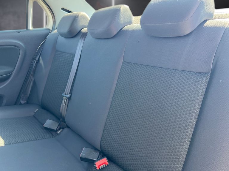 VolksWagen VOYAGE 1.0 Flex 12V 4p