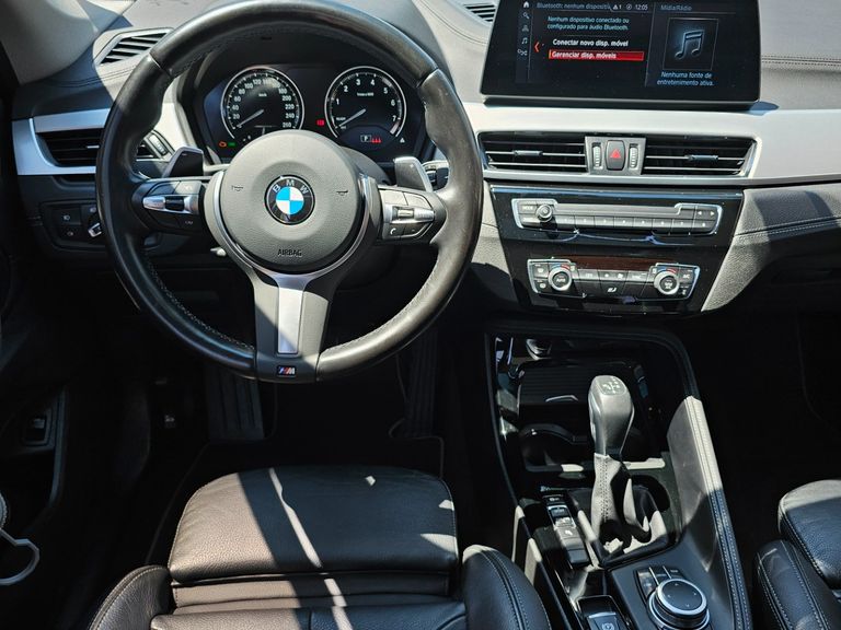 BMW X1 SDRIVE 20i X-Line 2.0 TB Active Flex
