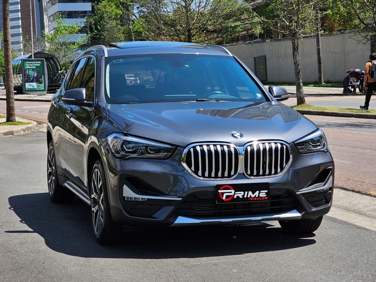 BMW X1 SDRIVE 20i X-Line 2.0 TB Active Flex